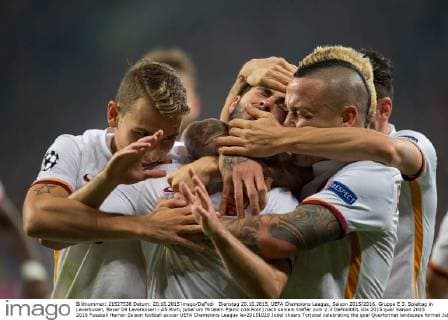 Dienstag 20.10.2015, UEFA Champions League, Saison 2015 2016, Gruppe E 3. Spieltag in Leverkusen, Bayer 04 Leverkusen - AS Rom, jubel um Miralem Pjanic (AS Rom) nach seinem treffer zum 2:3 DeFodi001