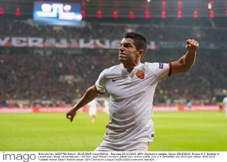 Dienstag 20.10.2015, UEFA Champions League, Saison 2015 2016, Gruppe E 3. Spieltag in Leverkusen, Bayer 04 Leverkusen - AS Rom, Iago Falque (AS Rom) jubelt nach seinem treffer zum 2:4 DeFodi001