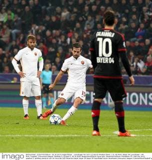 Leverkusen Tor zum 2:3 durch Miralem Pjanic ( 15, AS Rom) Bayer 04 Leverkusen - AS Rom, Fussball, Champions League, Spieltag 3, Gruppe E, 20.10.2015 Deutzmann Eibner Copyright: Deutzmann Eibner-Pressefoto EP_CDN