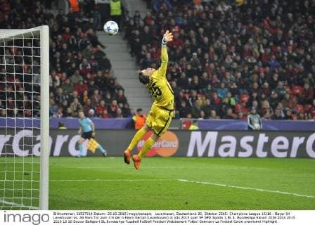 Leverkusen, Deutschland 20. Oktober 2015: Champions League 15 16 - Bayer 04 Leverkusen vs. AS Rom Tor zum 3:4 der h Kevin Kampl (Leverkusen) ot