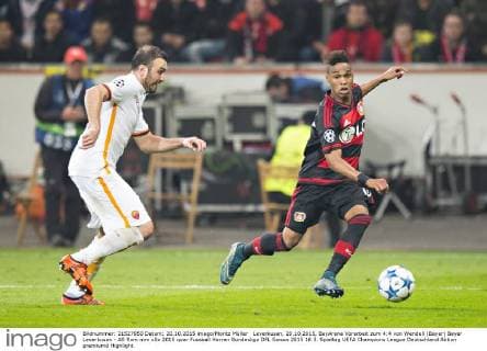 Leverkusen, 20.10.2015, BayArena Vorarbeit zum 4:4 von Wendell (Bayer) Bayer Leverkusen - AS Rom mm
