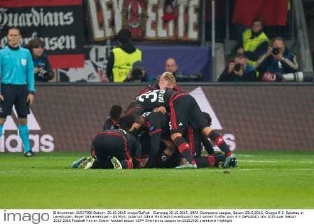 Dienstag 20.10.2015, UEFA Champions League, Saison 2015 2016, Gruppe E 3. Spieltag in Leverkusen, Bayer 04 Leverkusen - AS Rom, jubel um Admir Mehmedi (Leverkusen) nach seinem treffer zum 4:4 DeFodi001