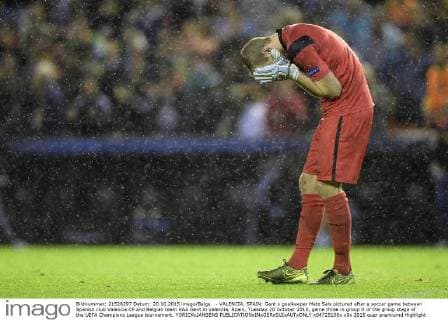 - VALENCIA, SPAIN: Gent s goalkeeper Matz Sels pictured after a soccer game between Spanish club Valencia CF and Belgian team KAA Gent in Valencia, Spain, Tuesday 20 October 2015, game three in group H of the group stage of the UEFA Champions League tournament. YORICKxJANSENS  x04725100x