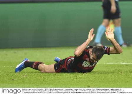 Leverkusen, Deutschland 20. Oktober 2015: Champions League 15 16 - Bayer 04 Leverkusen vs. AS Rom Torjubel bei Giulio Donati (Leverkusen) zum 4:4 durch Admir Mehmedi (Leverkusen) ot