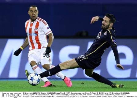 UEFA Champions League, Group F, Round 3, GNK Dinamo - FC Olympiakos 20.10.2015., Croatia, Zagreb - Maksimir Stadium - UEFA Champions League, Group F, Round 3, GNK Dinamo - FC Olympiakos. Felipe Pardo, Jeremy Taravel.  GoranxStanzl PIXSELL