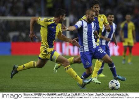 Oct. 20, 2015 - Porto, Portugal - Maccabi Tel Aviv s Israeli defender Omri Ben Harush and Porto s Portuguese midfielder AndrÃƒÂ© AndrÃƒÂ© and Maccabi Tel Aviv s Israeli midfielder Dor Peretz during the UEFA Champions League match between FC Porto and Maccabi Tel-Aviv FC, at DragÃƒÂ£o Stadium in Porto on October 20, 2015. UEFA Champions League: FC Porto and Maccabi Tel-Aviv  - ZUMAn230