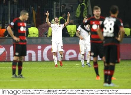 Foto: Torjubel Rom , Miralem Pjanic , traurige Gesichter bei Bayer 04 , Fussball - Championsleague am Di. 20.10.2015 Gruppenphase, Bayer 04 Leverkusen - AS Rom 4 - 4