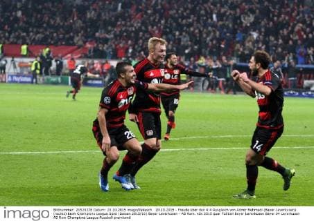 20.10.2015 - Freude über den 4:4 Ausgleich von Admir Mehmedi (Bayer Leverkusen) (rechts) beim Champions League Spiel (Saison 2015 16) Bayer Leverkusen - AS Rom.