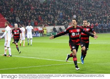 20.10.2015 - Javier Hernandez (Bayer Leverkusen) freut sich über seinen Treffer zum 1:0 beim Champions League Spiel (Saison 2015 16) Bayer Leverkusen - AS Rom.