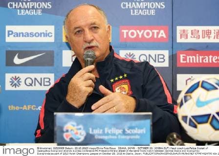 OSAKA, JAPAN - OCTOBER 20: (CHINA OUT) Head coach Luiz Felipe Scolari of Guangzhou Evergrand attends a press conference PK Pressekonferenz ahead of the semi finals match between Gamba Osaka and Guangzhou Evergrande as part of 2015 Asian Champions League on October 20, 2015 in Osaka, Japan.  CFP474624793 