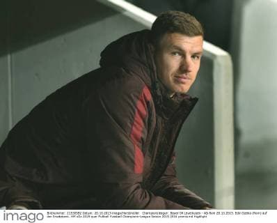 Championsleague: Bayer 04 Leverkusen - AS Rom 20.10.2015. Edin Dzeko (Rom) auf der Ersatzbank. HM