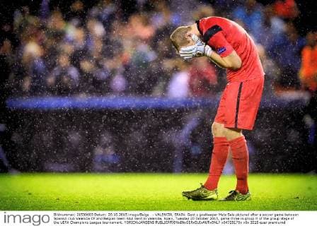 - VALENCIA, SPAIN: Gent s goalkeeper Matz Sels pictured after a soccer game between Spanish club Valencia CF and Belgian team KAA Gent in Valencia, Spain, Tuesday 20 October 2015, game three in group H of the group stage of the UEFA Champions League tournament. YORICKxJANSENS  x04725179x