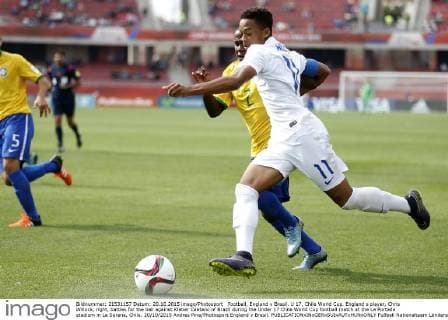 Football, England v Brasil. U 17, Chile World Cup. England s player, Chris Willock, right, battles for the ball against Kleber Caetano of Brazil during the Under 17 Chile World Cup football match at the La Portada stadium in La Serena, Chile. 20 10 2015 Andres Pina Photosport England v Brasil. 