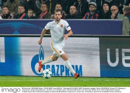 Dienstag 20.10.2015, UEFA Champions League, Saison 2015 2016, Gruppe E 3. Spieltag in Leverkusen, Bayer 04 Leverkusen - AS Rom, 4:4, Miralem Pjanic (AS Rom) DeFodi001