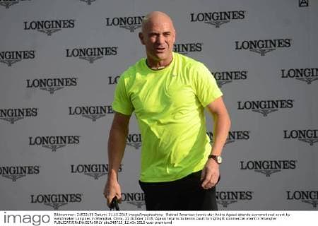 Retired American tennis star Andre Agassi attends a promotional event by watchmaker Longines in Shanghai, China, 21 October 2015. Agassi returns to tennis court to highlight commercial event in Shanghai  pbu348725_12