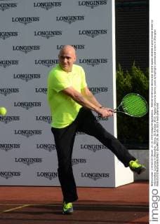 Retired American tennis star Andre Agassi attends a promotional event by watchmaker Longines in Shanghai, China, 21 October 2015. Agassi returns to tennis court to highlight commercial event in Shanghai  pbu348725_06