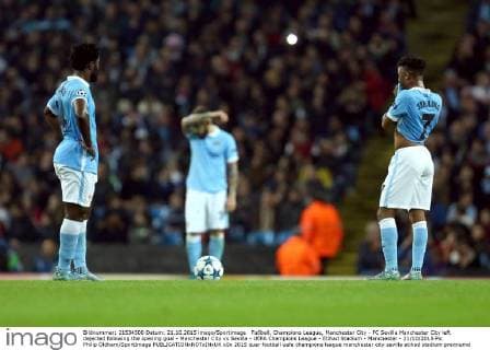 Fußball, Champions League, Manchester City - FC Sevilla Manchester City left dejected following the opening goal - Manchester City vs Sevilla - UEFA Champions League - Etihad Stadium - Manchester - 21 10 2015 Pic Philip Oldham SportImage EDITORIAL USE ONLY. No use with unauthorised audio, video, data, fixture lists, club league logos or live services. Online in-match use limited to 120 images, no video emulation. No use in betting, games or single club league player publications.