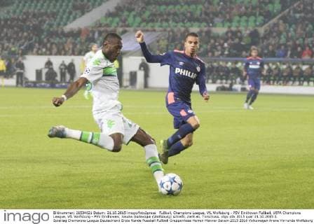 Fußball, Champions League, VfL Wolfsburg - PSV Eindhoven Fußball, UEFA Champions League, VfL Wolfsburg - PSV Eindhoven; Josuha Guilavogui (Wolfsburg) schießt, zieht ab, Torschuss. xtgx