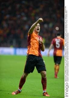 Fußball, Champions League, Lukas Podolski trifft für Galatasaray Istanbul UEFA Champions League Group C football match between Galatasaray and Benfica at Turk Telekom Arena in Istanbul, Turkey, 21 October 2015. Pictured: Lukas Podolski of Galatasaray. 
