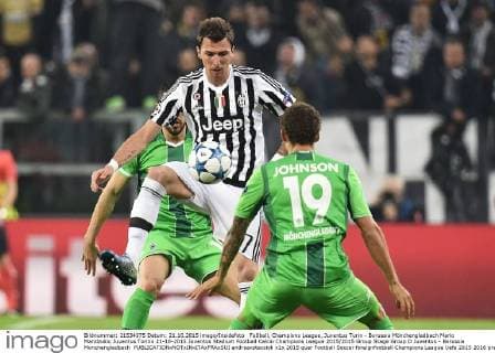 Fußball, Champions League, Juventus Turin - Borussia Mönchengladbach Mario Mandzukic Juventus Torino 21-10-2015 Juventus Stadium Football Calcio Champions League 2015 2015 Group Stage Group D Juventus - Borussia Monchengladbach andreaxstaccioli