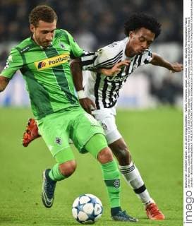 Fußball, Champions League, Juventus Turin - Borussia Mönchengladbach Fabian Johnson Borussia, Cuadrado Juventus Torino 21-10-2015 Juventus Stadium Football Calcio Champions League 2015 2015 Group Stage Group D Juventus - Borussia Monchengladbach andreaxstaccioli