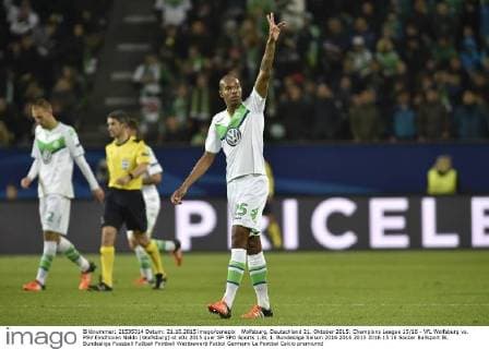 Wolfsburg, Deutschland 21. Oktober 2015: Champions League 15 16 - VfL Wolfsburg vs. PSV Eindhoven Naldo (Wolfsburg) ot
