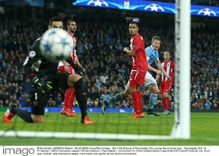 Kevin De Bruyne of Manchester City scores the winning goal - Manchester City vs FC Sevilla - UEFA Champions League - Etihad Stadium - Manchester - 21 10 2015 Pic Philip Oldham SportImage EDITORIAL USE ONLY. No use with unauthorised audio, video, data, fixture lists, club league logos or live services. Online in-match use limited to 120 images, no video emulation. No use in betting, games or single club league player publications.