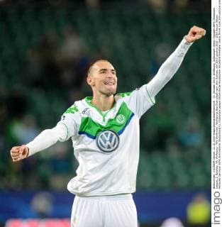 21. Oktober 2015: Wolfsburg, Volkswagen Arena: Fussball UEFA Champions League, 3. Spieltag: VfL Wolfsburg - PSV Eindhoven: Wolfsburgs Bas Dost jubelt nach dem Schluss.
