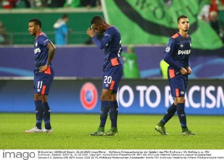 Wolfsburg Enttaeuschung bei den Spielern des PSV Eindhoven, VfL Wolfsburg vs. PSV Eindhoven, Fussball, UEFA CL, 21.10.2015, Copyright: Hundt Eibner-Pressefoto EP_MHT