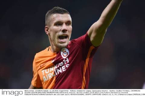 Fußball, Champions League, Galatasaray Istanbul - Benfica Lissabon FUSSBALL CHAMPIONS LEAGUE SAISON 2015 2016 GRUPPENPHASE Galatasaray Istanbul - Benfica Lissabon 21.10.2015 Lukas Podolski (Galatasaray Istanbul) 