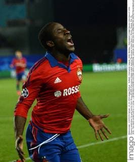 Fußball, Champions League, ZSKA Moskau - Manchester United Seydou Doumbia of CSKA Moscow celebrates his goal during their Group B UEFA Champions league match against Manchester United ManU in Khimki, Russia, Oct. 21, 2015. The match ended with a 1-1 draw. ) (SP)RUSSIA-KHIMKI-SOCCER-UEFA CHAMPIONS LEAGUE-CSKA MOSCOW VS MANCHESTER UNITED PavelxBednyakov 