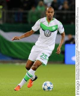 Naldo Einzelbild Freisteller Aktion Fußball Fussball UEFA Championsleague Herren Saison 2015 2016 21.10.2015 VfL Wolfsburg vs. PSV Eindhoven