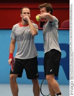 TENNIS - ATP Tennis Herren Erste Bank Open 2015 VIENNA,AUSTRIA,22.OCT.15 - TENNIS - ATP World Tour, Erste Bank Open, doubles. Image shows Bruno Soares (BRA) and Alexander Peya (AUT). GEPAxpictures xMarioxKneisl
