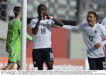 Football, Paraguay v France. U 17, Chile World Cup. France player, Nanitamo Ikone, celebrates his goal against Paraguay, during the match of U-17 World Championship WM Weltmeisterschaft in the Bicentennial Chinquihue stadium. Puerto Montt, Chile. 22 10 2015 Paraguay v Francia, Mundial Sub 17. 