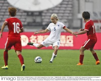 YONGCHUAN, CHINA - OCTOBER 23: (CHINA OUT) Stephanie Houghton 5 of England drives the ball in the match between China and England during the 2015 Yongchuan Women s Football International Matches at Yongchuan Sports Center on October 23, 2015 in Yongchuan, Chongqing of China.  CFP474774879 