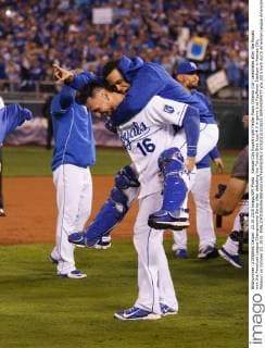 Kansas City Royals right fielder Paulo Orlando (16) celebrates after the Royals won the American League Championship Series after defeating the Toronto Blue Jays 4-3 in game 6 at Kauffman Stadium in Kansas City, Missouri on October 23, 2015.  KCP20151023515 JEFFxMOFFETT