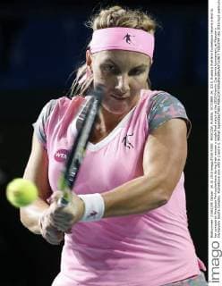 MOSCOW, RUSSIA. OCTOBER 24, 2015. Russia s Svetlana Kuznetsova returns a shot to her compatriot Anastasia Pavlyuchenkova during their women s single final match at the 2015 Kremlin Cup tennis tournament, at Moscow s Olympiysky Sports Complex. Kuznetsova won with 6-2 and 6-1. Mikhail Japaridze TASS  TS0107FF