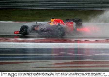 Motorsports: FIA Formula One World Championship WM Weltmeisterschaft 2015, Grand Prix of United States, 3 Daniel Ricciardo (AUS, Infiniti Red Bull Racing), xHOCHxZWEIx