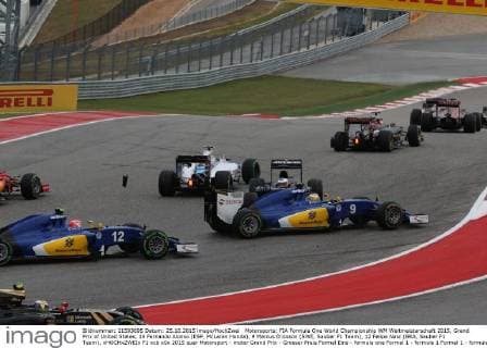 Motorsports: FIA Formula One World Championship WM Weltmeisterschaft 2015, Grand Prix of United States, 14 Fernando Alonso (ESP, McLaren Honda), 9 Marcus Ericsson (SWE, Sauber F1 Team), 12 Felipe Nasr (BRA, Sauber F1 Team), xHOCHxZWEIx