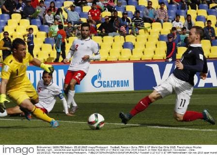 Football, France v Syria. FIFA U-17 World Cup Chile 2015. French player Nicolas Janvier, right , scores his goal against Syria during the FIFA U-17 World Cup Chile 2015 Group F, at Ester Roa stadium. Concepcion , Chile. 25 10 2015. MarceloHernandez Photosport. 