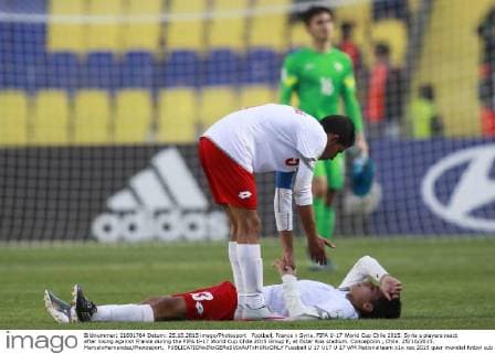Football, France v Syria. FIFA U-17 World Cup Chile 2015. Syria s players react after losing against France during the FIFA U-17 World Cup Chile 2015 Group F, at Ester Roa stadium. Concepcion , Chile. 25 10 2015. MarceloHernandez Photosport. 