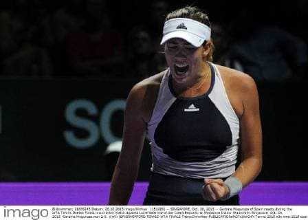 (151026) -- SINGAPORE, Oct. 26, 2015 -- Garbine Muguruza of Spain reacts during the WTA Tennis Damen Finals round robin match against Lucie Safarova of the Czech Republic at Singapore Indoor Stadium in Singapore, Oct. 26, 2015. Garbine Muguruza won 2-0. )(wll) (SP)SINGAPORE-TENNIS-WTA FINALS ThenxChihxWey 