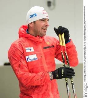26-10-2015 Oberhof-DKB-Skisport-Halle Biathlontraining Biathlontrainer der russischen Nationalmannschaft Ricco Groß. Aktion