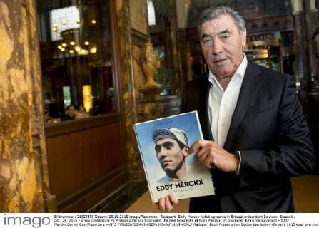 Radsport, Eddy Merckx Autobiographie in Brüssel präsentiert Belgium, Brussels, Oct. 28, 2015 - press conference PK Pressekonferenz to present the new biography of Eddy Merckx, by journalist Johny Vansevenant - Eddy Merckx Danny Gys Reporters xxGYS 