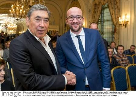 Belgium, Brussels, Oct. 28, 2015 - press conference PK Pressekonferenz to present the new biography of Eddy Merckx, by journalist Johny Vansevenant - Eddy Merckx & Prime Minister Charles Michel Danny Gys Reporters xxGYS 