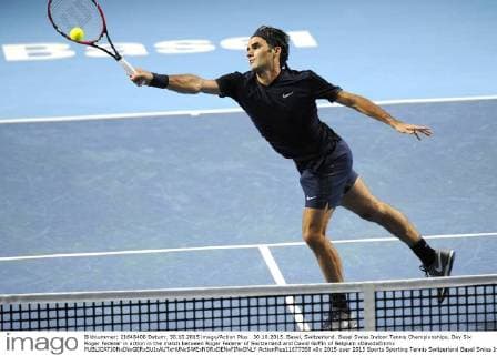 30.10.2015. Basel, Switzerland. Basel Swiss Indoor Tennis Championships. Day Six Roger Federer in action in the match between Roger Federer of Switzerland and David Goffin of Belgium xDavidxEmmx  ActionPlus11677358