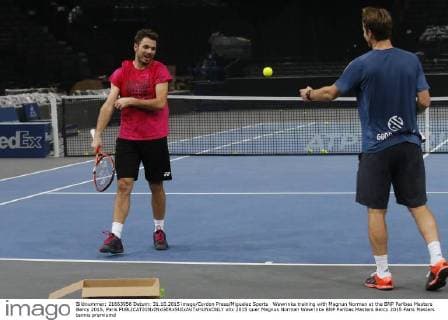 Wawrinka training with Magnun Norman at the BNP Paribas Masters Bercy 2015, Paris 
