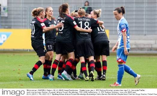 Spielerinnen des 1. FFC Turbine Potsdam jubeln über das 0:1, der erste Treffer nach vier torlosen Partien, Fussball, Allianz Frauen-Bundesliga, TSG 1899 Hoffenheim - 1. FFC Turbine Potsdam, xozx