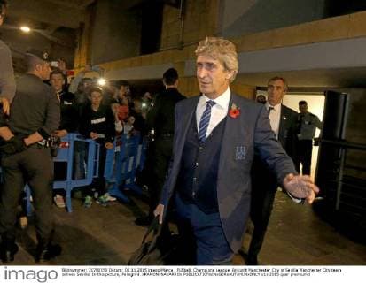 Fußball, Champions League, Ankunft Manchester City in Sevilla Manchester City team arrives Sevilla. In this picture, Pellegrini. xRAMONxNAVARROx 