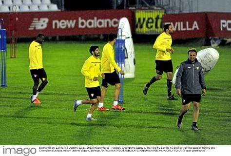 Fußball, Champions League, Training FC Sevilla FC Sevilla training session before the Champions League match. In this picture, Banega. xKIKOxHURTADOx 